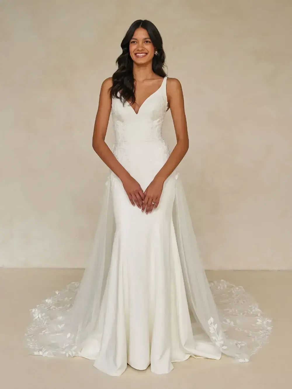 Visit Trends in Plus Size Wedding Dresses for Arizona Brides details page