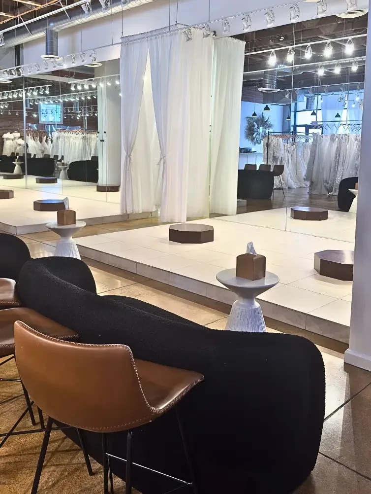 PHOENIX Luv Bridal Showroom